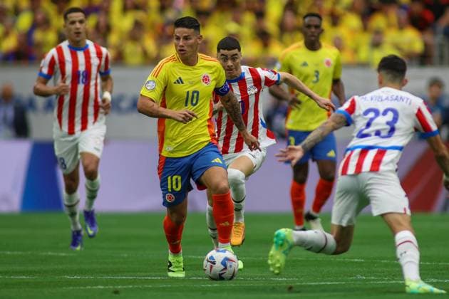 COLOMBIA - PARAGUAY, COPA AMERICA 2024 HOUSTON, TX, USA - JUNE 24TH 2024: Copa America first game of Group D between Colombia and Paraguay at the NRG Stadium. 10 Midfielder Colombia, James Rodriguez Mandatory Credit: Toby Tande Avant Sports Houston NRG Stadium TX USA Copyright: xTorbjornxTandex