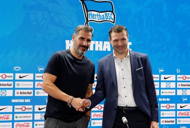 Trainer Cristian Fiel, Sportdirektor Benjamin Weber, Deutschland, Berlin, Sportpark, Fussball, Herren, Saison 2024 2025, 2. Bundesliga, Hertha BSC, Pressekonferenz, Vorstellung des neuen Trainers Cristian Fiel