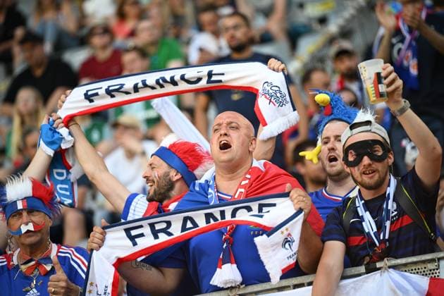 Germany Soccer Euro 2024 France - Poland 8716187 25.06.2024 French fans cheer during the UEFA EURO, EM, Europameisterschaft,Fussball 2024 Group D soccer match between France and Poland at the BVB Stadion Dortmund, in Dortmund, Germany. Alexey Filippov Sputnik Dortmund Germany  Copyright: xAlexeyxFilippovx