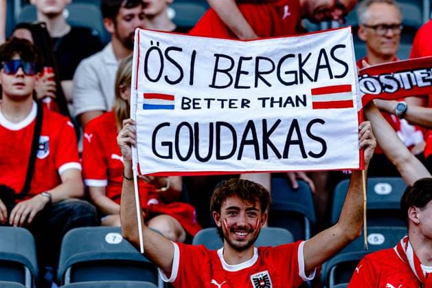 BERLIN, Olympia Stadium , 25-06-2024 , European Football Championship Euro2024, Group stage match no.31 between Netherlands and Austria, fans of Austria Netherlands - Austria (Euro2024)  x25595442x Copyright:
