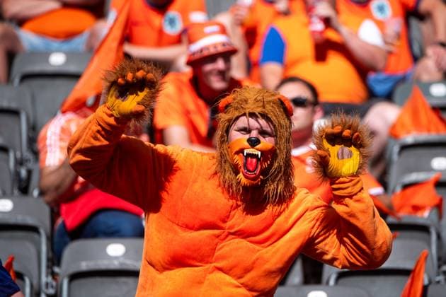 Fans der Niederlande, GER, Netherlands (NED) vs Austria (AUT), Fussball Europameisterschaft, UEFA EURO, EM, Europameisterschaft,Fussball 2024, Gruppe D, 3. Spieltag, 25.06.2024 GER, Netherlands (NED) vs Austria (AUT), Fussball Europameisterschaft, UEFA EURO 2024, Gruppe D, 3. Spieltag, 25.06.2024 Berlin Copyright: xEibner-Pressefoto Memmlerx EP_MMR
