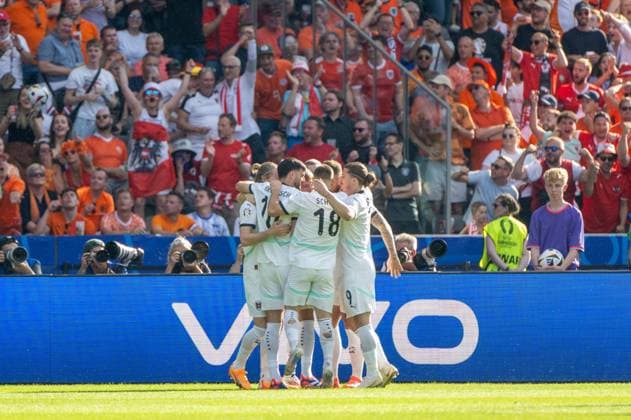 Fussball, Herren, Saison 2023 24, UEFA EURO, EM, Europameisterschaft,Fussball EM 2024, Gruppe D (3. Spieltag) in Berlin, Niederlande - Österreich, Österreich-Jubel nach Tor zum 1:0, 25.06. 2024, Copyright: xMatthiasxKochx