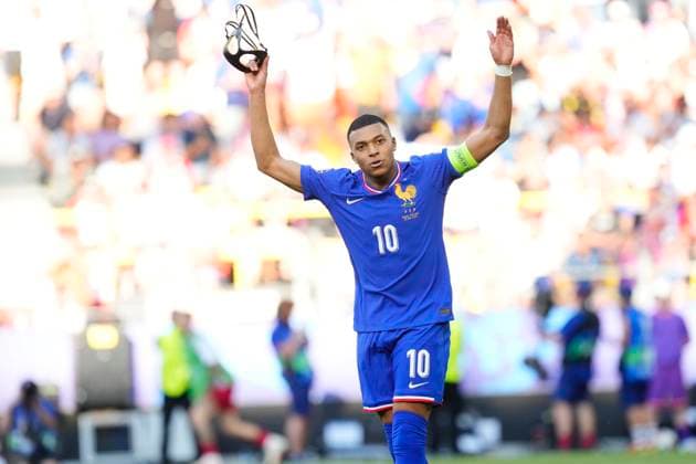 France v Poland: Group D - UEFA EURO, EM, Europameisterschaft,Fussball 2024 Kylian Mbappe centre-forward of France and Real Madrid celebrates after scoring his sides first goal during the UEFA EURO 2024 group stage match between France and Poland at Football Stadium Dortmund on June 25, 2024 in Dortmund, Germany. Dortmund Germany  Copyright: xJosexBretonx originalFilename:breton-francevp240625_np1LQ.jpg