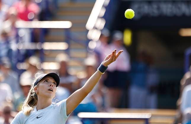 25th June 2024; Devonshire Park, Eastbourne, East Sussex, England: Rothesay International Eastbourne, Day 2, Katie Boulter (GBR) serves to Petra Martic (CRO) , womens singles  ActionPlus12660445 HongboxChen
