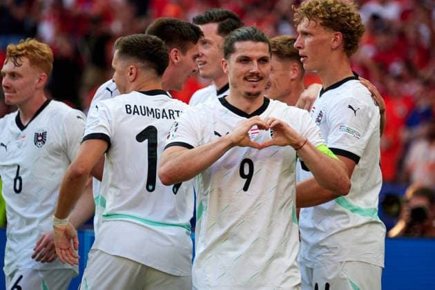 Marcel Sabitzer (Oesterreich, 09), Torschuss zum 3:2, Jubel, Freude, Oesterreich jubelt, GER, UEFA EURO, EM, Europameisterschaft,Fussball 2024, Fussball Herren, UEFA EM 2024 Matchtag 3, Gruppe D, Niederlande vs. Oesterreich, Netherlands vs. Austria, 25.06.2024. GER, UEFA Euro 2024, Fussball Herren, UEFA EM 2024 Matchtag 3, Gruppe D, Niederlande vs. Oesterreich, Netherlands vs. Austria, 25.06.2024. Berlin Copyright: xEibner-Pressefotox xClaudiusxRauchx EP_CRH