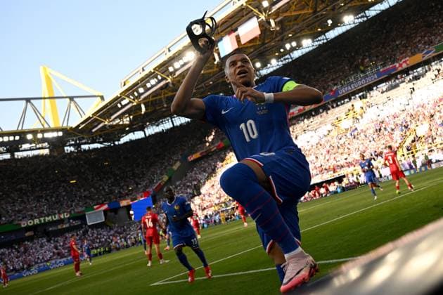Sport Bilder des Tages Germany Soccer Euro 2024 France - Poland 8716314 25.06.2024 France s Kylian Mbappe celebrates his goal during the UEFA EURO, EM, Europameisterschaft,Fussball 2024 Group D soccer match between France and Poland at the BVB Stadion Dortmund, in Dortmund, Germany. Alexey Filippov Sputnik Dortmund Germany  Copyright: xAlexeyxFilippovx