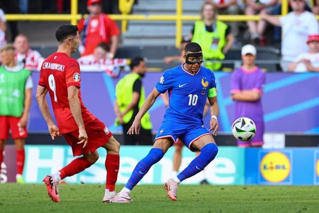 2024.06.25 Dortmund Pilka nozna Reprezentacja Mistrzostwa Europy EURO 2024 Niemcy Francja - Polska N z Kylian Mbappe Foto Pawel Andrachiewicz PressFocus 2024.06.25 Dortmund Football European Championships 2024 EURO 2024 Germany France - Poland Kylian Mbappe Credit: Pawel Andrachiewicz PressFocus 