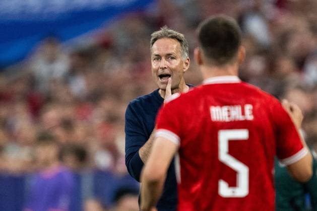 240625 Head coach Kasper Hjulmand of Denmark during the UEFA EURO, EM, Europameisterschaft,Fussball 2024 Football Championship match between Denmark and Serbia on June 25, 2024 in Munich. Photo: Mathias Bergeld BILDBYRAN kod MB MB0940 fotboll football soccer fotball fotbolls-em europamästerskap em uefa euro uefa european football championship euro 2024 danmark denmark serbien serbia bbeng Copyright: MATHIASxBERGELD BB240625MB045