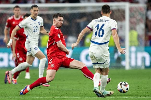 240625 Pierre-Emil Hojberg of Denmark during the UEFA EURO, EM, Europameisterschaft,Fussball 2024 Football Championship match between Denmark and Serbia on June 25, 2024 in Munich. Photo: Mathias Bergeld BILDBYRAN kod MB MB0940 fotboll football soccer fotball fotbolls-em europamästerskap em uefa euro uefa european football championship euro 2024 danmark denmark serbien serbia bbeng Copyright: MATHIASxBERGELD BB240625MB072