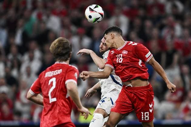 Db Monaco di Baviera (Germania) 25 06 2024 - Euro 2024 Danimarca-Serbia foto Daniele Buffa Image nella foto: Andrija Zivkovic-Alexander Hartmann Bah 