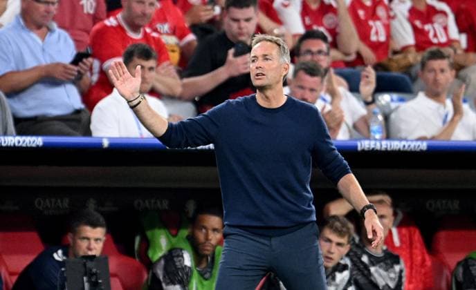 Fussball Euro 2024 Gruppe C 25.06.2024 Daenemark - Serbien Trainer Kasper Hjulmand (Daenemark)