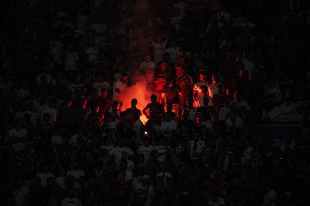 240625 Flares in the stands during the UEFA EURO, EM, Europameisterschaft,Fussball 2024 Football Championship match between Denmark and Serbia on June 25, 2024 in Munich. Photo: Mathias Bergeld BILDBYRAN kod MB MB0940 fotboll football soccer fotball fotbolls-em europamästerskap em uefa euro uefa european football championship euro 2024 danmark denmark serbien serbia bbeng publik pyroteknik Copyright: MATHIASxBERGELD BB240625MB104