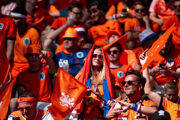 Fans der Niederlande, GER, Netherlands (NED) vs Austria (AUT), Fussball Europameisterschaft, UEFA EURO, EM, Europameisterschaft,Fussball 2024, Gruppe D, 3. Spieltag, 25.06.2024 GER, Netherlands (NED) vs Austria (AUT), Fussball Europameisterschaft, UEFA EURO 2024, Gruppe D, 3. Spieltag, 25.06.2024 Berlin Copyright: xEibner-Pressefoto Memmlerx EP_MMR