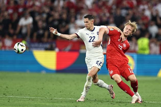 Kasper Dolberg (Denmark)Sasa Lukic (Serbia) during the UEFA EURO, EM, Europameisterschaft,Fussball Germany 2024 match between Denmark 0-0 Serbia at Munich Football Arena on June 25, 2024 in Munich, Germany. Noxthirdxpartyxsales  (257681517)
