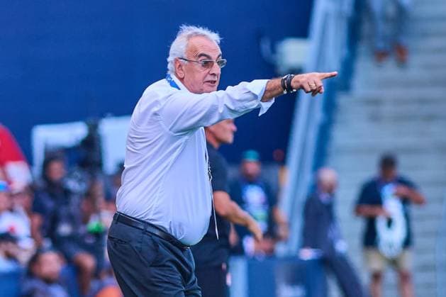 RECORD DATE NOT STATED Copa America USA 2024 Peru vs Canada Jorge Fossati head coach of Peru during the game between Peru and Canada as part of the CONMEBOL Copa America USA 2024 group A, at Childrens Mercy Park Stadium, on June 25, 2024 in Kansas City, Kansas, United States. KANSAS CITY KANSAS UNITED STATES  Copyright: xJONATHANxDUENASx 20240625171702_CA_GA_2024_PER_CAN_FOSSATI68