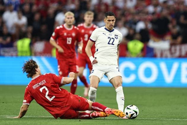 Sasa Lukic (Serbia)Joachim Andersen (Denmark) during the UEFA EURO, EM, Europameisterschaft,Fussball Germany 2024 match between Denmark 0-0 Serbia at Munich Football Arena on June 25, 2024 in Munich, Germany. Noxthirdxpartyxsales  (257681766)