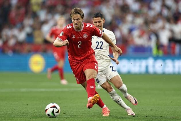 Joachim Andersen (Denmark)Sasa Lukic (Serbia) during the UEFA EURO, EM, Europameisterschaft,Fussball Germany 2024 match between Denmark 0-0 Serbia at Munich Football Arena on June 25, 2024 in Munich, Germany. Noxthirdxpartyxsales  (257681776)