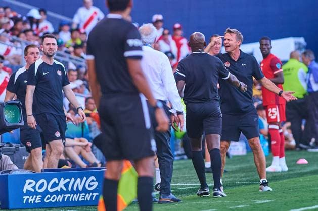 Sport Themen der Woche KW26 Sport Bilder des Tages RECORD DATE NOT STATED Copa America USA 2024 Peru vs Canada Jesse Marsch head coach of Canada during the game between Peru and Canada as part of the CONMEBOL Copa America USA 2024 group A, at Childrens Mercy Park Stadium, on June 25, 2024 in Kansas City, Kansas, United States. KANSAS CITY KANSAS UNITED STATES  Copyright: xJONATHANxDUENASx 20240625184916_CA_GA_2024_PER_CAN_MARSCH174