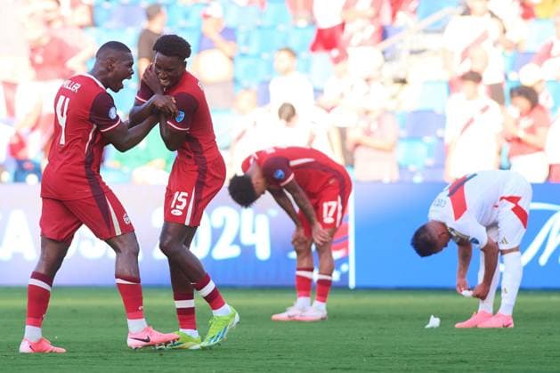 RECORD DATE NOT STATED Copa America USA 2024 Peru vs Canada Kamal Miller and Moise Bombito of Canada during the game between Peru and Canada as part of the CONMEBOL Copa America USA 2024 group A, at Childrens Mercy Park Stadium, on June 25, 2024 in Kansas City, Kansas, United States. KANSAS CITY KANSAS UNITED STATES  Copyright: xJONATHANxDUENASx 20240625190759_CA_GA_2024_PER_CAN_BOMBITO200