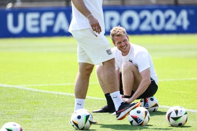 SOCCER - UEFA EURO, EM, Europameisterschaft,Fussball 2024 BERLIN,GERMANY,26.JUN.24 - SOCCER -UEFA EURO 2024, OEFB, Oesterreichischer Fussball-Bund, training. Image shows assistant coach Peter Perchtold (AUT).  GEPAxpictures xArminxRauthner