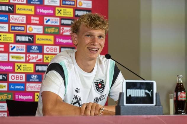 Fussball, Herren, Saison 2023 2024, EM 2024 in Deutschland, Pressekonferenz der Nationalelf von Österreich im ÖFB Media Center Berlin (Marshall-Haus Messe Berlin), Leopold Querfeld (Österreich), 26.06. 2024, Copyright: xMatthiasxKochx