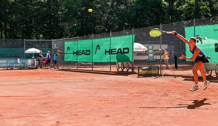 26.06.2024, xpsx, Tennis ITF-Turnier, v.l. Viola Bedini (ITA) Bruchköbel Hessen Deutschland (DEU)