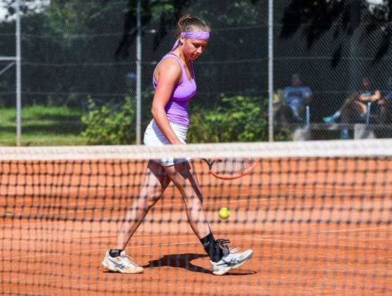 26.06.2024, xpsx, Tennis ITF-Turnier, v.l. Fenna Steveker (GER) Bruchköbel Hessen Deutschland (DEU)