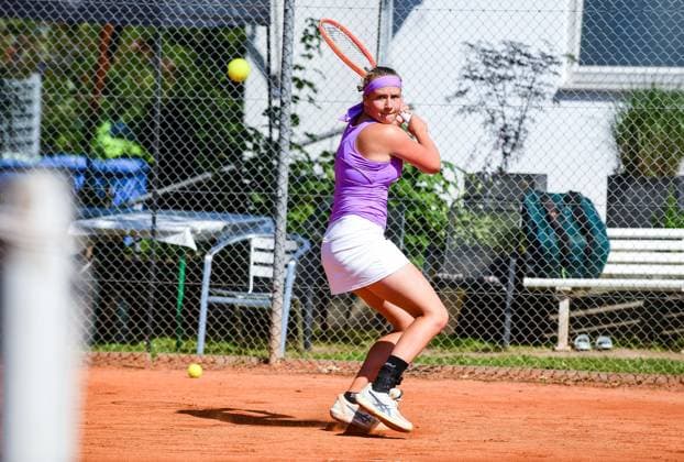 26.06.2024, xpsx, Tennis ITF-Turnier, v.l. Fenna Steveker (GER) Bruchköbel Hessen Deutschland (DEU)