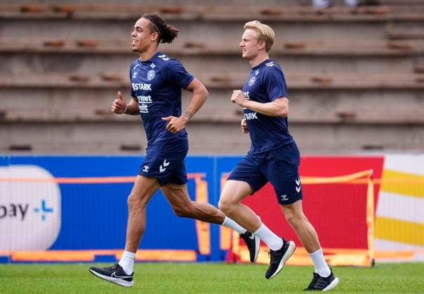 Yussuf Poulsen (L) and Victor Kristiansen during the national team, Nationalteam s training in Freudenstadt, Germany Wednesday, June 26, 2024. (Photo: Liselotte Sabroe Ritzau Scanpix) , Freudenstadt Tyskland Copyright: Ritzau Scanpix LiselottexSabroex spdk20240626-164840-L
