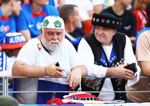 Slovakia fans ahead of the game Slovakia v Romania, UEFA European Championship, EM, Europameisterschaft 2024, Group E, Football, Frankfurt Arena, Frankfurt am Main, Germany - 26 Jun 2024 EDITORIAL USE ONLY No use with unauthorised audio, video, data, fixture lists, club league logos or live services. Online in-match use limited to 120 images, no video emulation. No use in betting, games or single club league player publications.  Copyright: xKieranxMcManus Shutterstockx 14555603j
