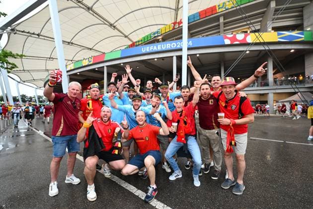 Ukraine v Belgium Group E - UEFA EURO, EM, Europameisterschaft,Fussball 2024 STUTTGART, GERMANY - JUNE 26 : Supporters and fans ahead of the the UEFA EURO 2024 European Football Championship tournament group E stage match between Ukraine and Belgium at Stuttgart Arena on June 26, 2024 in Stuttgart, Germany, 26 06 2024 Stuttgart Germany  Copyright: xVincentxKalutx