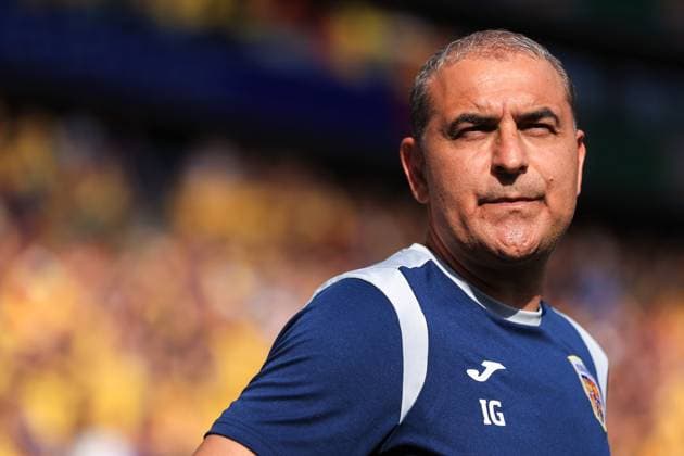 Football - UEFA EURO, EM, Europameisterschaft,Fussball 2024 - Group E - Slovakia v Romania 26th June 2024 - UEFA EURO 2024 - Group E - Slovakia v Romania - Romania coach Edward Iordanescu - Photo: Simon Stacpoole Offside. Frankfurt Germany Copyright: xSimonxStacpoolexOffside