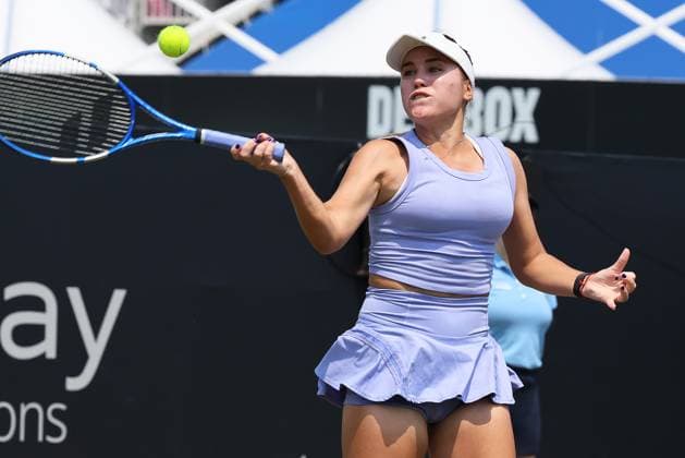 TENNIS - WTA, Tennis Damen Eastbourne International EASTBOURNE,ENGLAND,26.JUN.24 - TENNIS - WTA Tour, Eastbourne International. Image shows Sofia Kenin (USA).  GEPAxpictures xAlanxGrieves