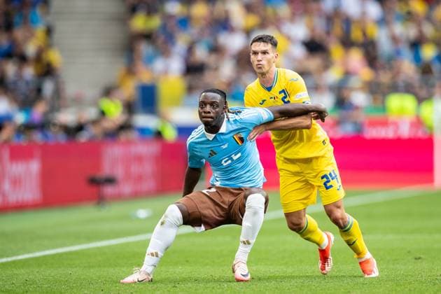 UEFA EURO, EM, Europameisterschaft,Fussball 2024: Ukraine - Belgien; 26.06.2024 Oleksandr Tymchyk (Ukraine, 24), Jeremy Doku (Belgien, 22) UEFA EURO 2024: Ukraine - Belgien; Stuttgart Stadion, Stuttgart; 26.06.2024 Copyright: xBEAUTIFULxSPORTS Buriakovx