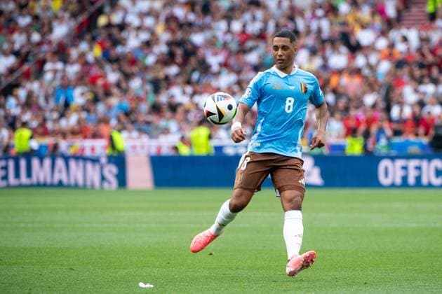 Youri Marion Tielemans (Belgien, 08) am Ball, GER, Ukraine (UKR) vs Belgium (BEL), Fussball Europameisterschaft, UEFA EURO, EM, Europameisterschaft,Fussball 2024, Gruppe E, 3. Spieltag, 26.06.2024 GER, Ukraine (UKR) vs Belgium (BEL), Fussball Europameisterschaft, UEFA EURO 2024, Gruppe E, 3. Spieltag, 26.06.2024 Stuttgart Copyright: xEibner-Pressefoto Memmlerx EP_MMR