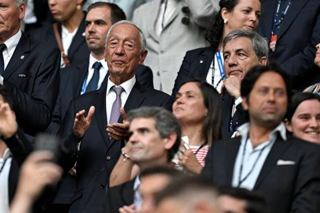 26.06.2024, Fussball UEFA EURO, EM, Europameisterschaft,Fussball 2024, Vorrunde, 3.Spieltag, Georgien - Portugal, in der Arena AufSchalke Gelsenkirchen, portugiesischer Staatspräsident Macelo Nuno Duarte Rebelo de Sousa (Portugal) unter den Ehrengästen