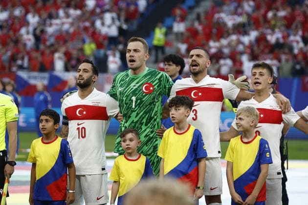 HAMBURG, Volksparkstadium ,26-06-2024 , European Football Championship Euro2024, Group stage match no.36 between Czechia and Turkiye, team Turkiye line up Czechia - Turkiye (Euro2024)  x25605953x Copyright: