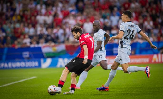 Gelsenkirchen, Germany. 26th Jun 2024. Goal for 1:0 by Khvicha Kvaratskhelia (GEO) Danilo (POR) Antonio Silva (POR) Georgia - Portugal Georgien - Portugal 26.06.2024