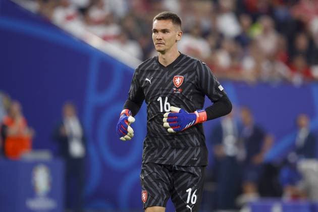HAMBURG, Volksparkstadium ,26-06-2024 , European Football Championship Euro2024, Group stage match no.36 between Czechia and Turkiye, substitute Czechia goalkeeper Matej Kovar Czechia - Turkiye (Euro2024)  x25606753x Copyright: