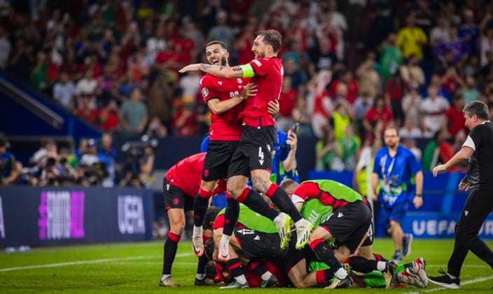 Gelsenkirchen, Germany. 26th Jun 2024. Final jubilation. Georges Mikautadze (GEO) Guram Kashia (GEO) Georgia - Portugal Georgien - Portugal 26.06.2024