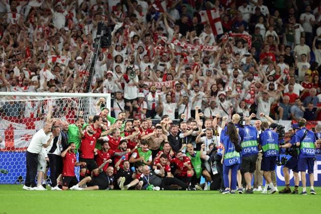 GELSENKIRCHEN 26.06.2024 MECZ III RUNDA GRUPA F MISTRZOSTW EUROPY 2024: GRUZJA - PORTUGALIA --- THIRD ROUND GROUP F UEFA EURO, EM, Europameisterschaft,Fussball 2024 MATCH: GEORGIA - PORTUGAL RADOSC PILKARZY GRUZJI FOT. PIOTR KUCZA FOTOPYK NEWSPIX.PL --- Newspix.pl  240626PYK0062