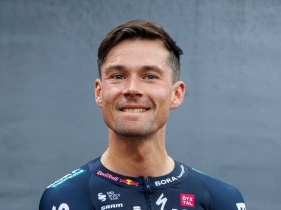Primoz ROGLIC (SLO, Team Red Bull - BORA - hansgrohe). Radsport, Teamvorstellung Red Bull - BORA - hansgrohe. Vorstellung des deutschen Radsportteams Red Bull - BORA - hansgrohe fuer die Tour de France 2024, 26.06.2024, in Salzburg, Oesterreich. Quelle Copyright Credit : Oryk HAIST