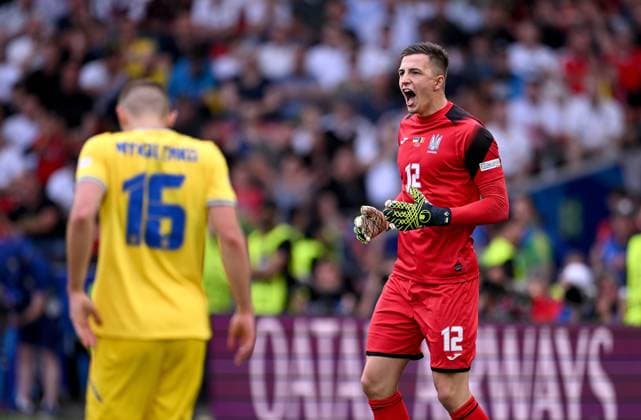 Fussball Euro 2024 Gruppe E 26.06.2024 Ukraine - Belgien Torwart Anatoliy Trubin (Ukraine)