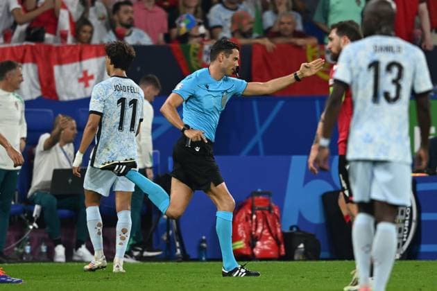 Sandro Schaerer (Referee) during the UEFA EURO, EM, Europameisterschaft,Fussball Germany 2024 match between Georgia 2-0 Portugal at Arena AufSchalke on June 26, 2024 in Gelsenkirchen, Germany. Noxthirdxpartyxsales  (257799441)