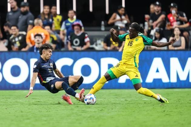 June 26, 2024: Ecuador midfielder Jeremy Sarmiento (16) and Jamaica midfielder Karoy Anderson (16) battle for the ball during the CONMEBOL Copa America Group B Stage match at Allegiant Stadium between Ecuador and Jamaica on June 26, 2024 in Las Vegas, NV. CSM. Las Vegas United States of America - ZUMAc04_ 20240626_zma_c04_066 Copyright: xChristopherxTrimx