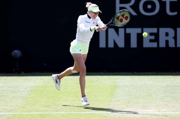 Harriet Dart of Great Britain in action during their Quarter Final match. Rothesay International Eastbourne, Day 5, Tennis, Devonshire Park, Eastbourne, UK - 27 June 2024  Copyright: xJamesxMarsh Shutterstockx 14555505n