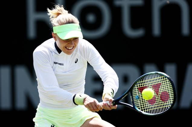 Harriet Dart of Great Britain in action during their Quarter Final match. Rothesay International Eastbourne, Day 5, Tennis, Devonshire Park, Eastbourne, UK - 27 June 2024  Copyright: xJamesxMarsh Shutterstockx 14555505c