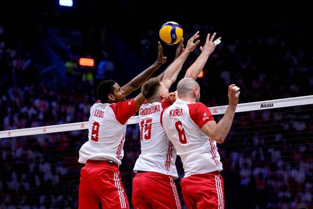 LODZ 27.06.2024 MECZ SIATKARSKA LIGA NARODOW 2024 PILKA SIATKOWA --- FIVB VOLLEYBALL NATIONS LEAGUE MATCH: POLSKA - BRAZYLIA --- POLAND - BRASIL N Z WILFREDO LEON VENERO JAKUB KOCHANOWSKI BARTOSZ KUREK FOT. PAWEL PIOTROWSKI 400mm.pl NEWSPIX.PL --- Newspix.pl  20240627_PAP016