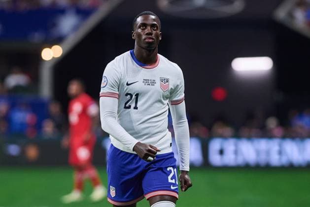 RECORD DATE NOT STATED Copa America USA 2024 Panama vs United States Timothy Weah of United States received red card during the CONMEBOL Copa America 2024 group C match between Panama and United States (USA), at Mercedes Benz Stadium, on June 27, 2024 in Atlanta, Georgia, United States. ATLANTA GEORGIA UNITED STATES  Copyright: xJONATHANxDUENASx 20240627172224_CA_GC_2024_PAN_USA_WEAH75