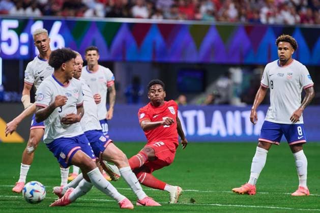 RECORD DATE NOT STATED Copa America USA 2024 Panama vs United States Cesar Blackman scores his goal 1-1 of Panama during the CONMEBOL Copa America 2024 group C match between Panama and United States (USA), at Mercedes Benz Stadium, on June 27, 2024 in Atlanta, Georgia, United States. ATLANTA GEORGIA UNITED STATES  Copyright: xJONATHANxDUENASx 20240627173146_CA_GC_2024_PAN_USA_BLACKMAN92